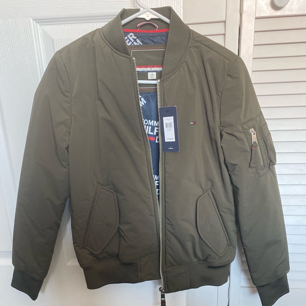 On Hold!!! Tommy Hilfiger puffer bomber jacket